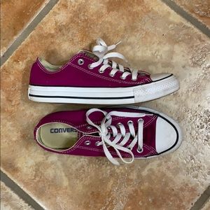 Magenta converse sneakers